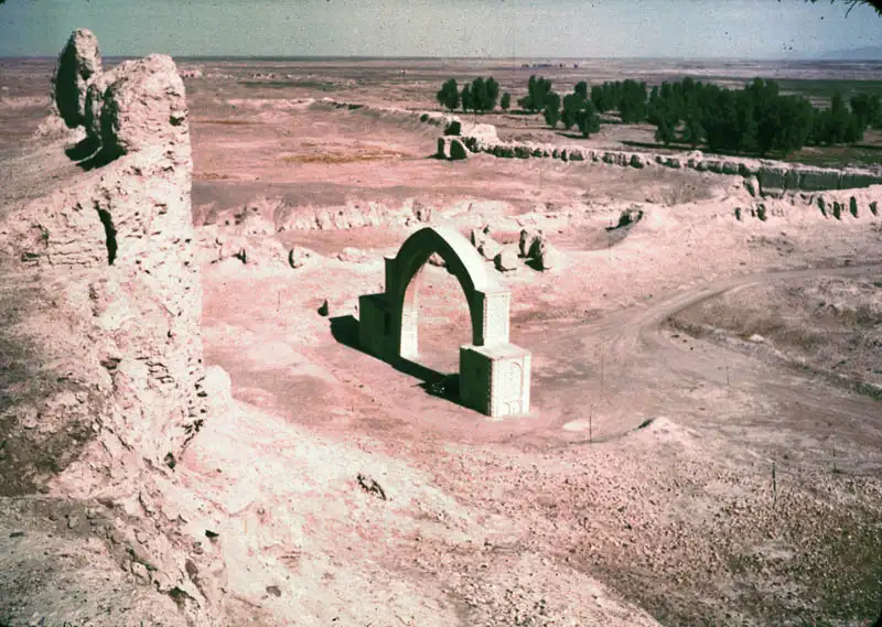 Ghurid arch of Qala e Bost